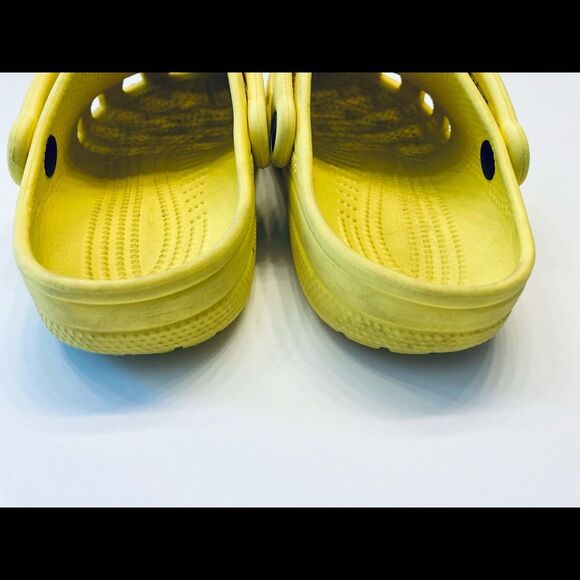 Crocs Yellow Unisex Clogs SlipOn Shoes Slides M4 W6 - Picture 6 of 8